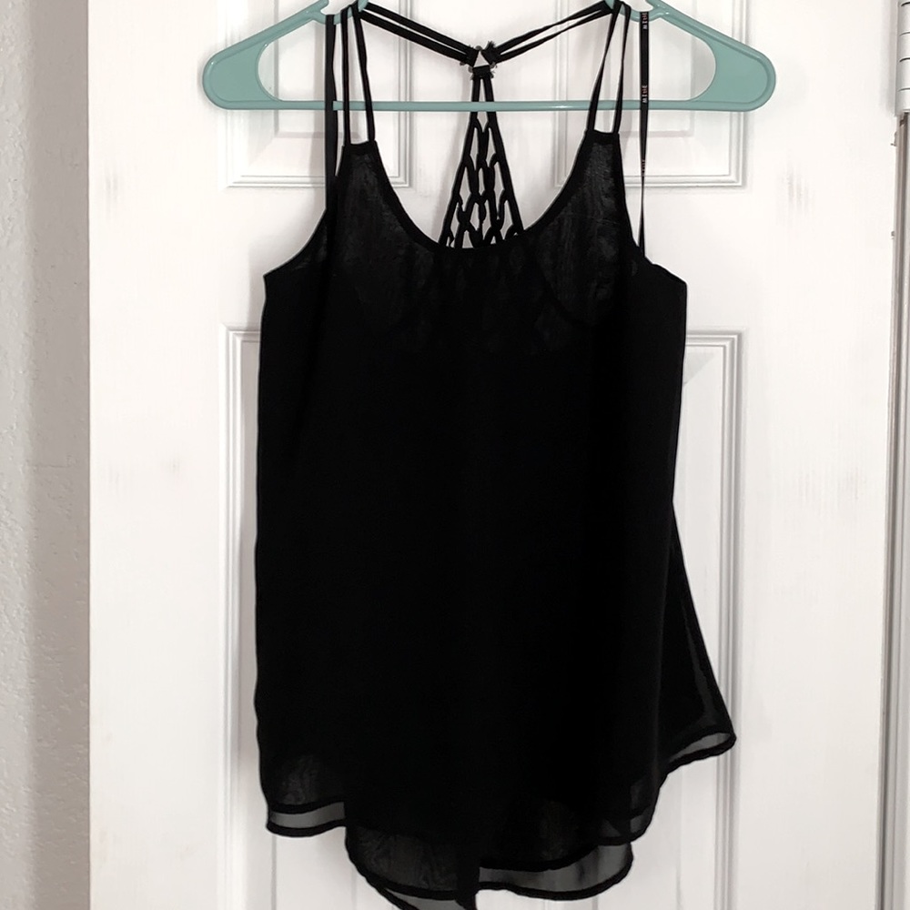BOGO FREE! Size M black top